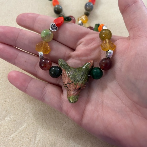 Handmade Wolf necklace - Picture 4 of 5